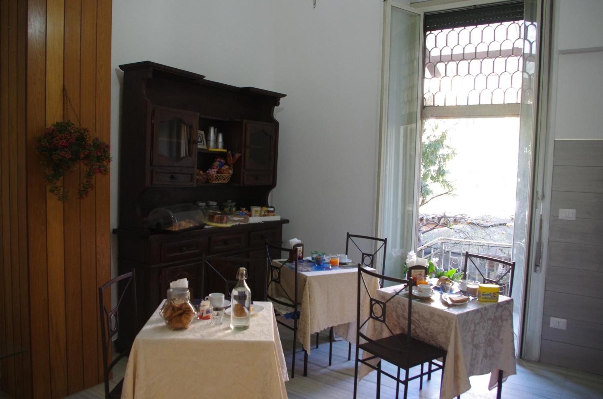 Tucci'S Roma Guest House المظهر الخارجي الصورة